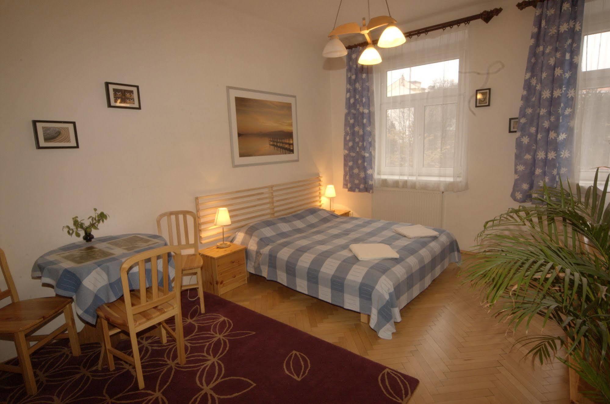 Hostel Sklep Prague Ngoại thất bức ảnh