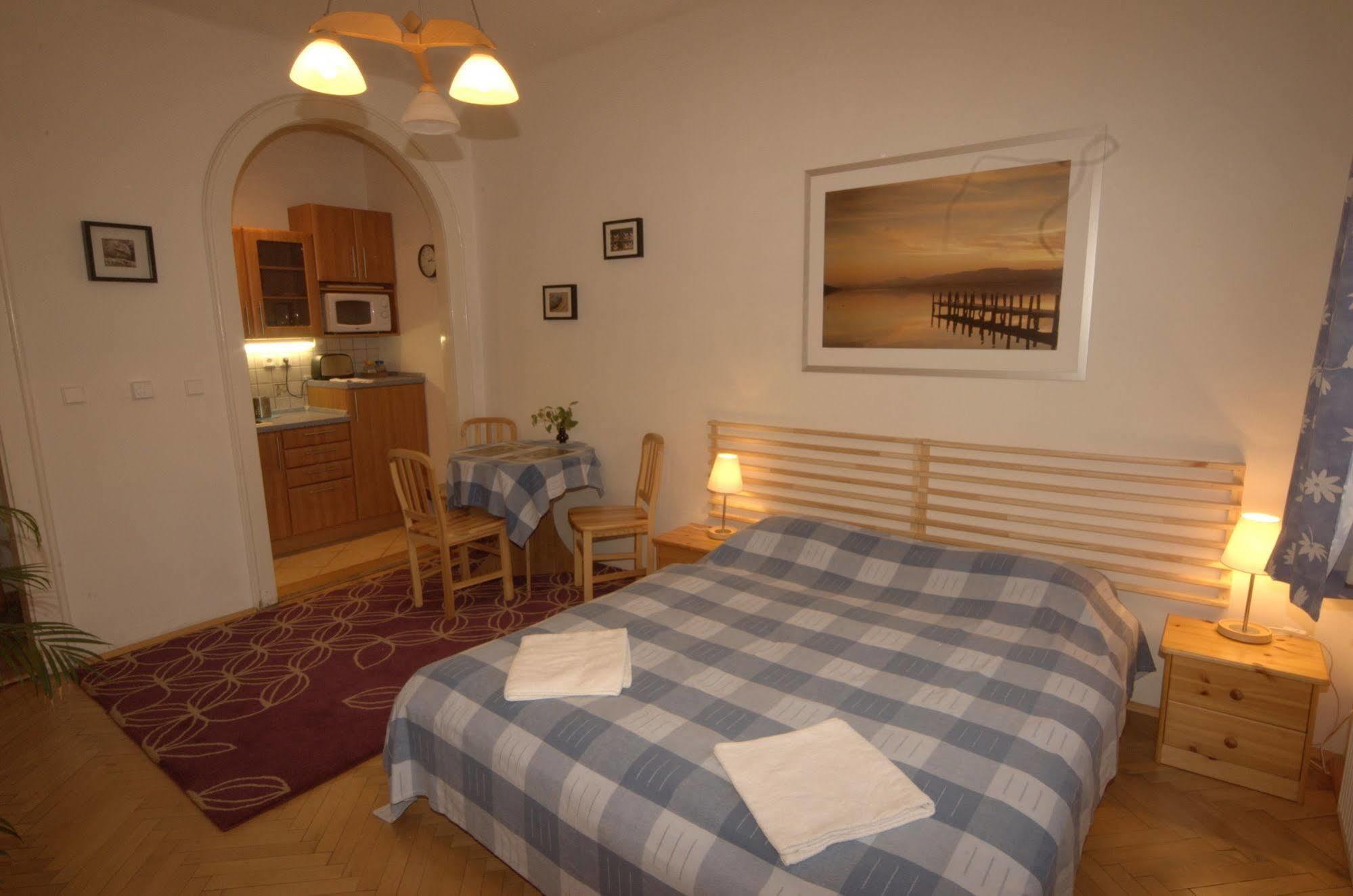 Hostel Sklep Prague Ngoại thất bức ảnh